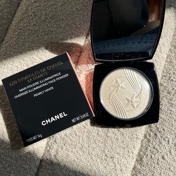 CHANEL Other - Chanel Oversize Illuminating Powder